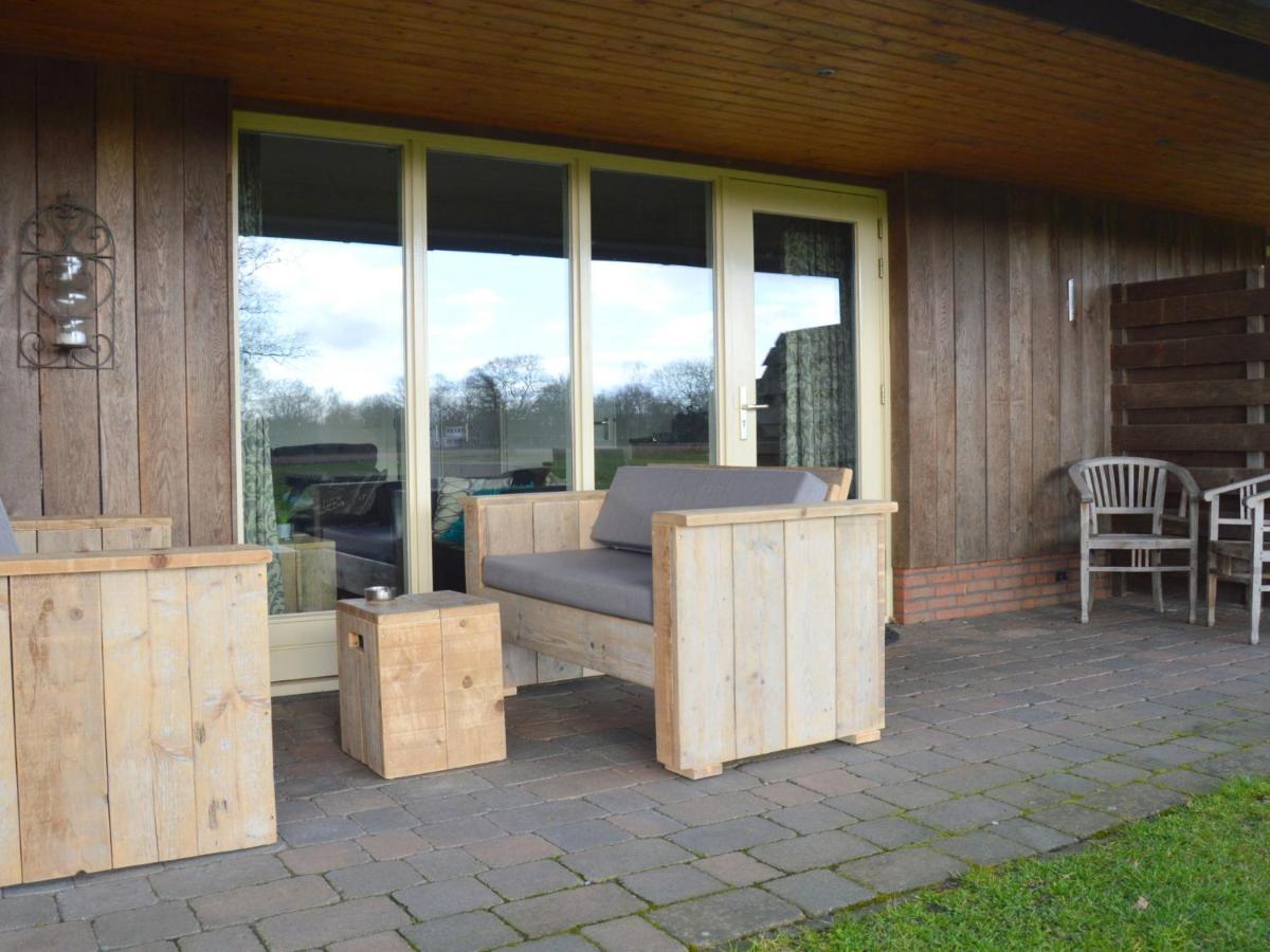 Peaceful Holiday Home With Roofed Terrace Geesteren  외부 사진